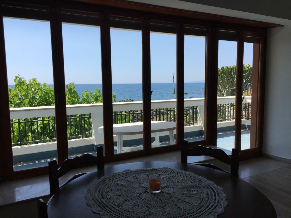Villa Maria Giardini Naxos Bagian luar foto